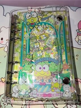 🐸NWOT Kerropi  Clear Character Binder with paper/plastic sheets